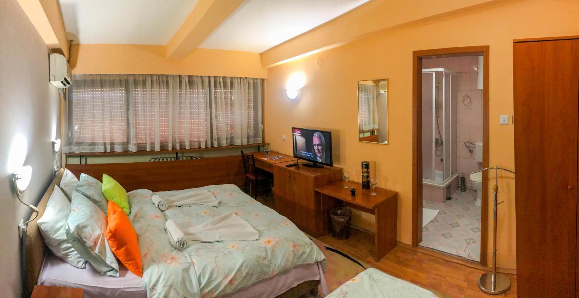 Hotel Square Skopje Exterior foto