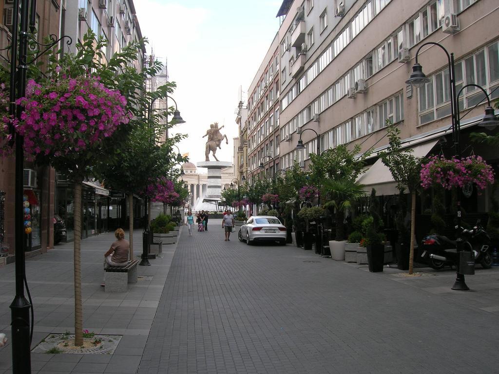 Hotel Square Skopje Exterior foto