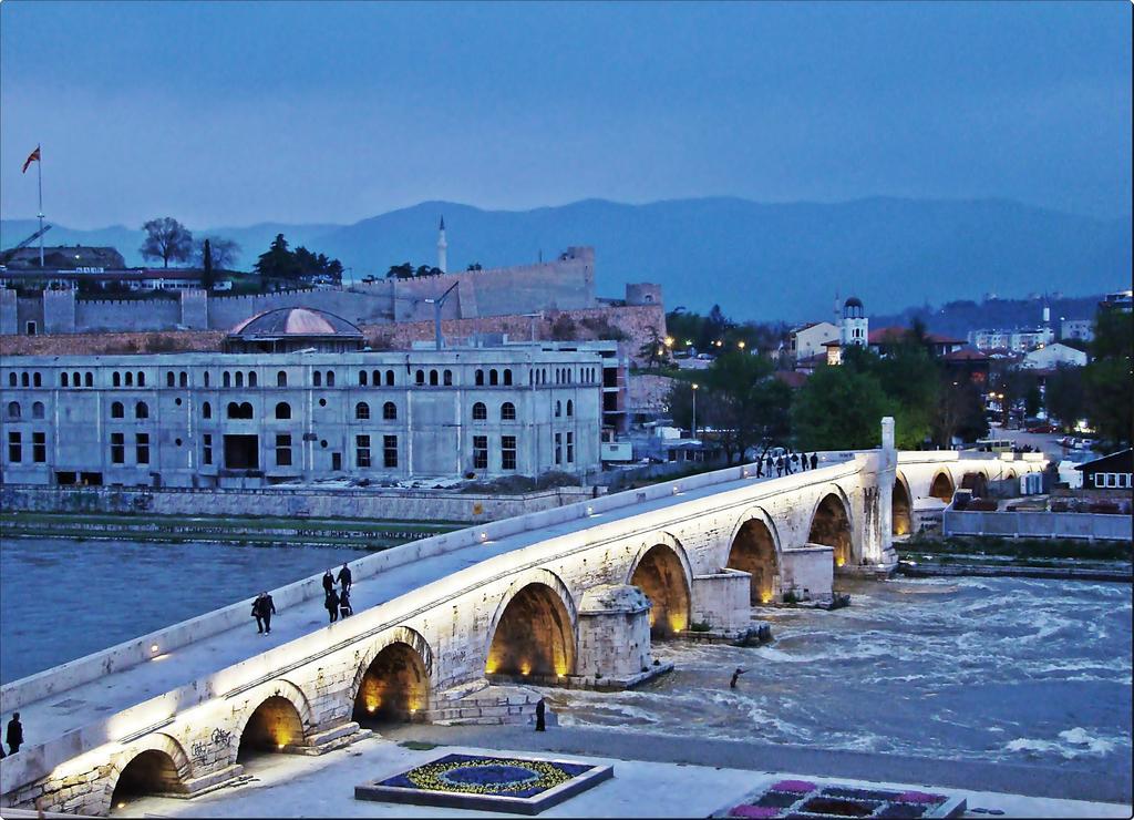 Hotel Square Skopje Exterior foto