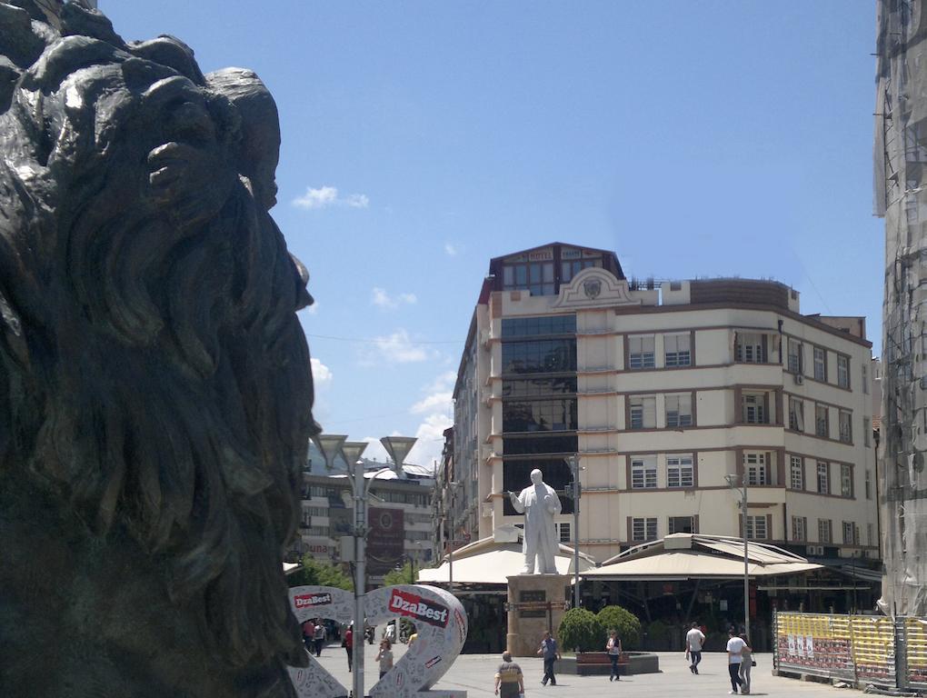 Hotel Square Skopje Exterior foto
