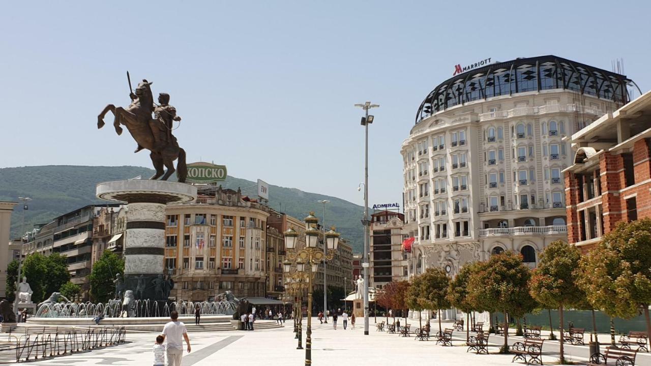 Hotel Square Skopje Exterior foto