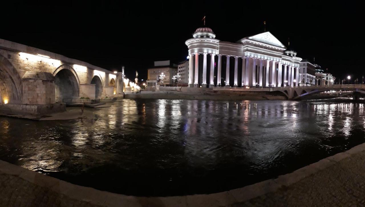 Hotel Square Skopje Exterior foto
